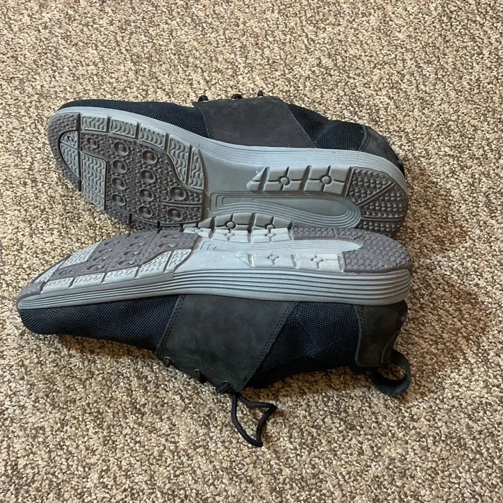 Duluth Trading Co Black Sneakers Minimalist Design Men’s Shoes Size 13